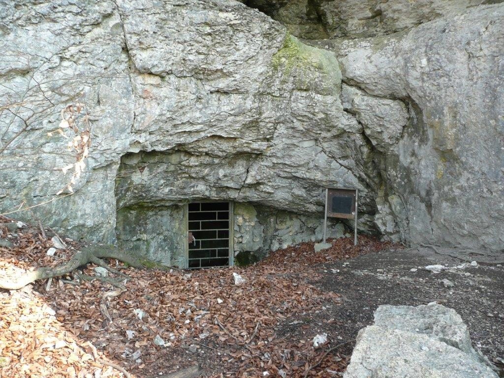  Höhleneingang 